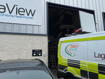 Van roof mounted LED VMS sign, motorway maintenance vehicle LED sign, LED road sign on the van